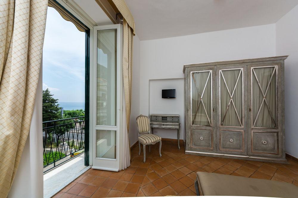 Relais San Giacomo 马奥莱 外观 照片